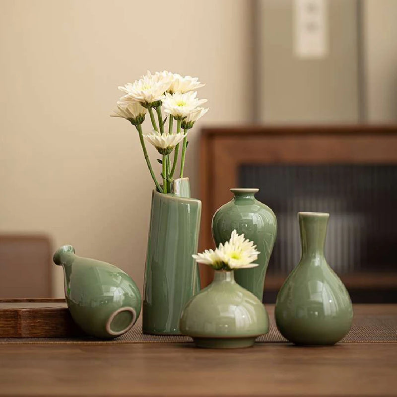 Mini Ceramic Table Vase